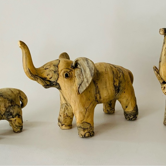 Vintage Marbled Clay Composite Elephant Sculpture Figurines Folk Art Shelf Decor - Picture 2 of 9